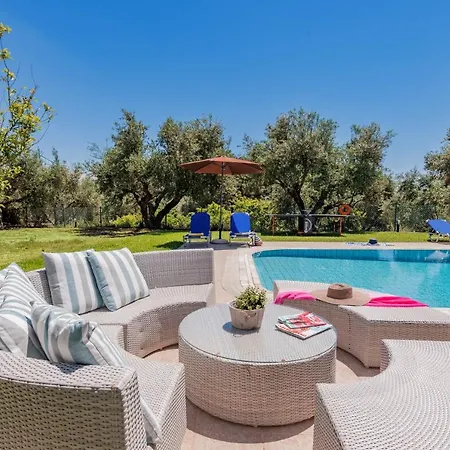 Rizolia Epta By Villa