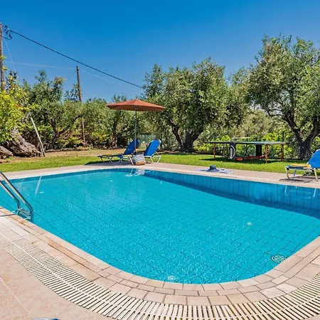 Villa Rizolia Epta By